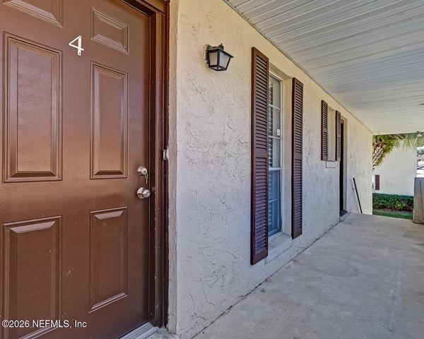 1551 EL CAMINO Road 4, Jacksonville, FL 32216