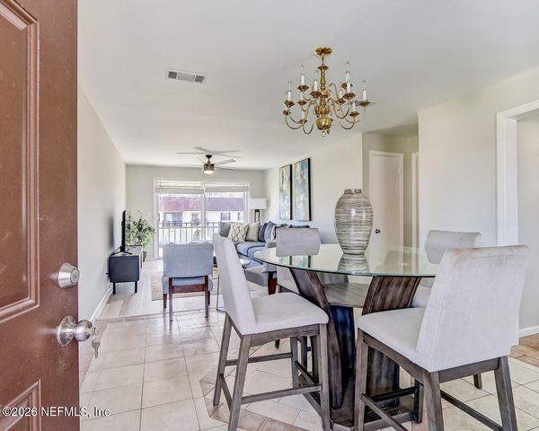 1551 EL CAMINO Road 4, Jacksonville, FL 32216