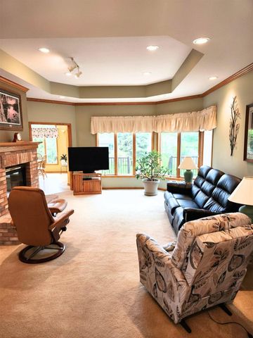 6912 Valiant Drive, Windsor, WI 53598