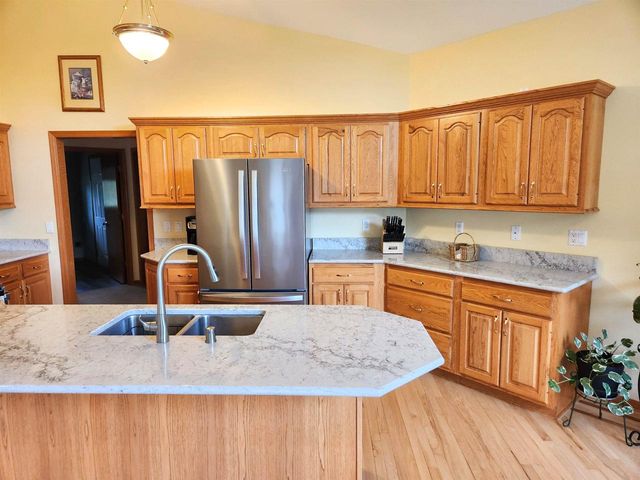 6912 Valiant Drive, Windsor, WI 53598