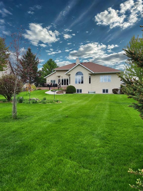 6912 Valiant Drive, Windsor, WI 53598