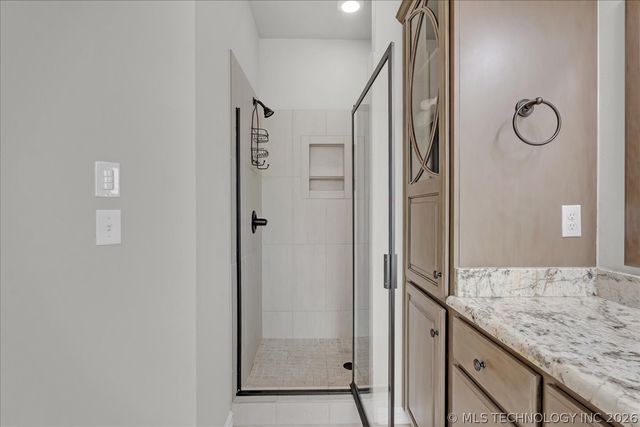 14484 S Lakewood Avenue, Bixby, OK 74008