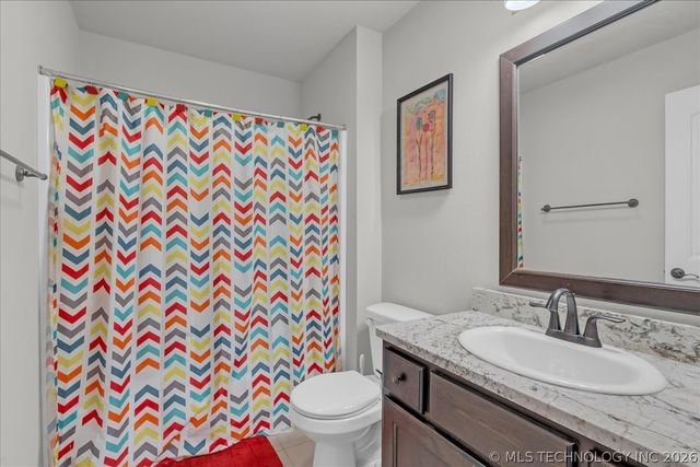 14484 S Lakewood Avenue, Bixby, OK 74008