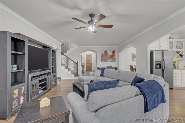 14484 S Lakewood Avenue, Bixby, OK 74008