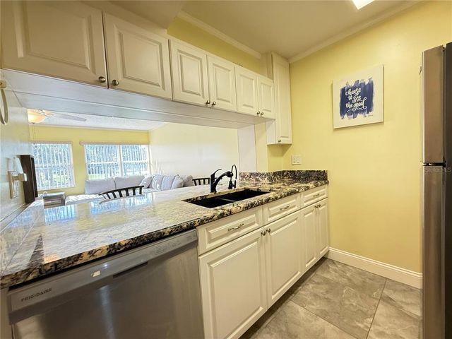 12200 VONN ROAD 2105, Largo, FL 33774