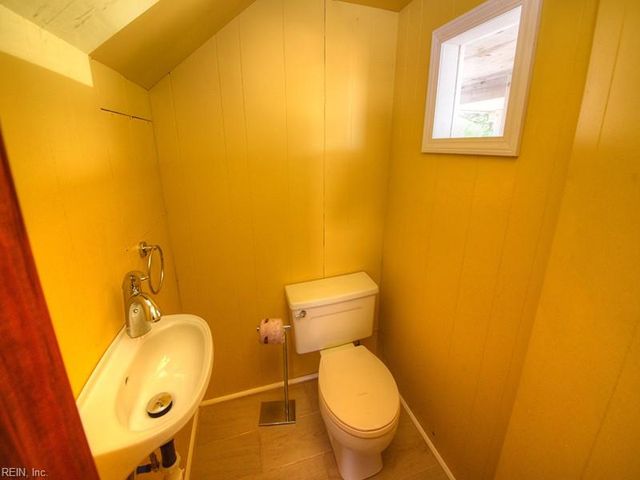 3656 Sandfiddler RD, Virginia Beach, VA 23456