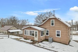 S2232 State Road 35, Alma, WI 54610
