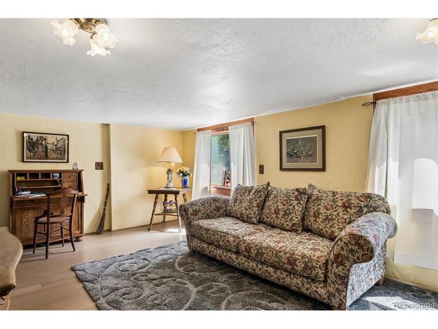 1833 Hidden Valley Rd, Sedalia, CO 80135
