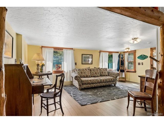 1833 Hidden Valley Rd, Sedalia, CO 80135
