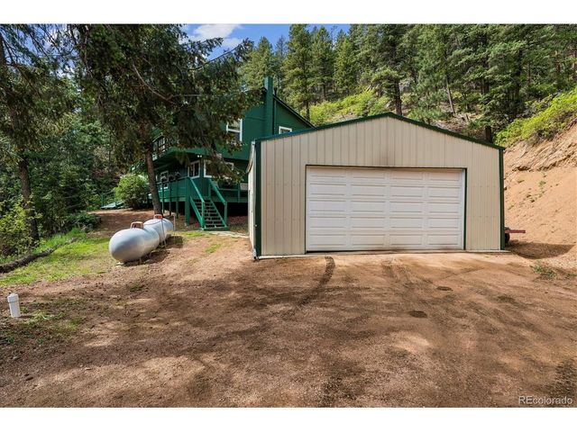 1833 Hidden Valley Rd, Sedalia, CO 80135