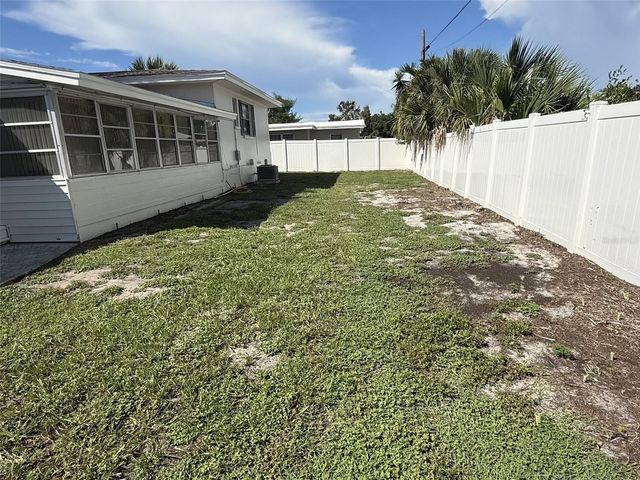 331 SHIRLEY AVENUE, Belleair, FL 33756