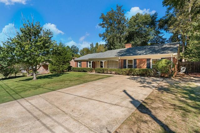 3835 Gray Fox Drive, Columbus, GA 31909