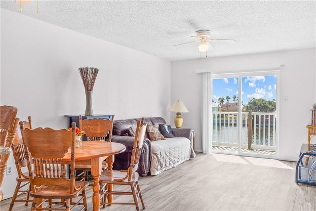 13953 Fortuna Bay Dr 8, Corpus Christi, TX 78418
