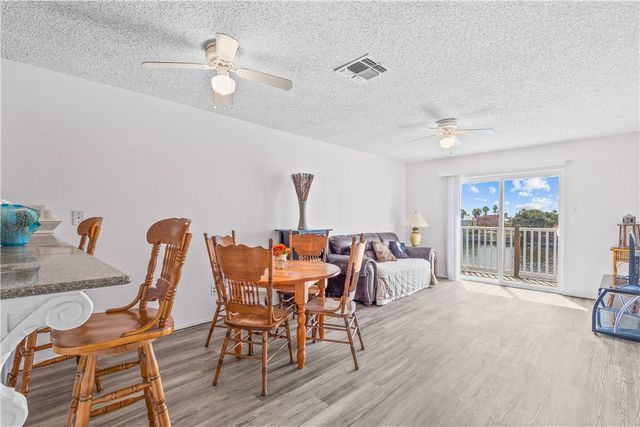13953 Fortuna Bay Dr 8, Corpus Christi, TX 78418
