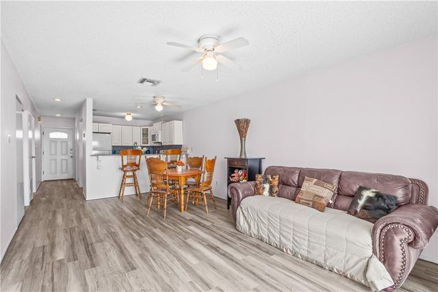 13953 Fortuna Bay Dr 8, Corpus Christi, TX 78418