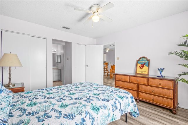 13953 Fortuna Bay Dr 8, Corpus Christi, TX 78418