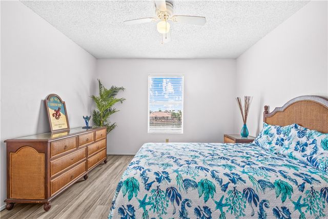 13953 Fortuna Bay Dr 8, Corpus Christi, TX 78418