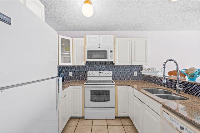 13953 Fortuna Bay Dr 8, Corpus Christi, TX 78418