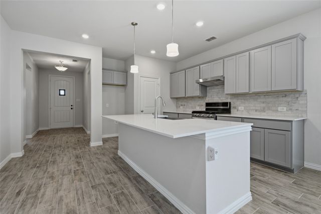 2701 S Market Square, Northlake, TX 76247