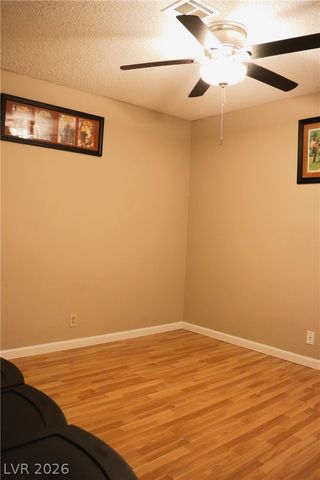 5611 White Cap Street, Las Vegas, NV 89110