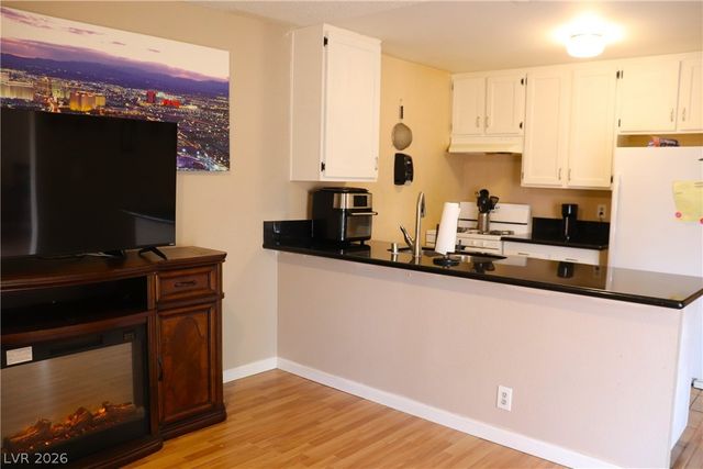 5611 White Cap Street, Las Vegas, NV 89110