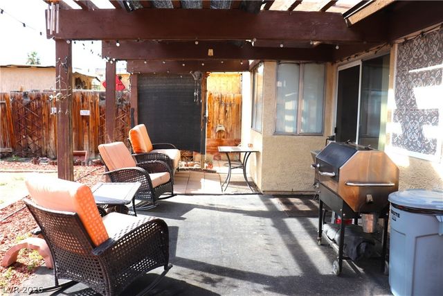 5611 White Cap Street, Las Vegas, NV 89110