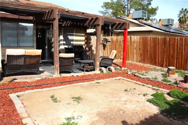 5611 White Cap Street, Las Vegas, NV 89110