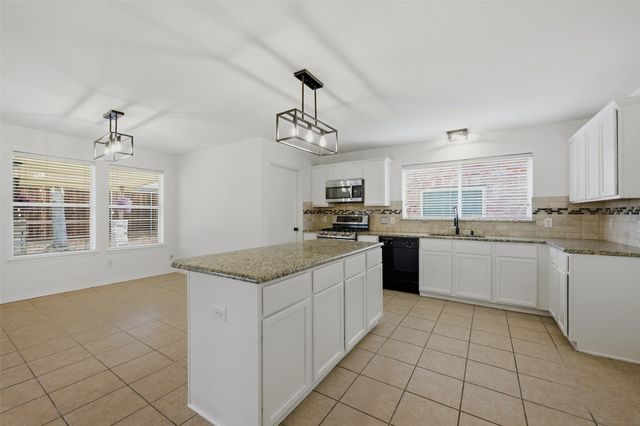 1801 Martina Drive, Mckinney, TX 75072