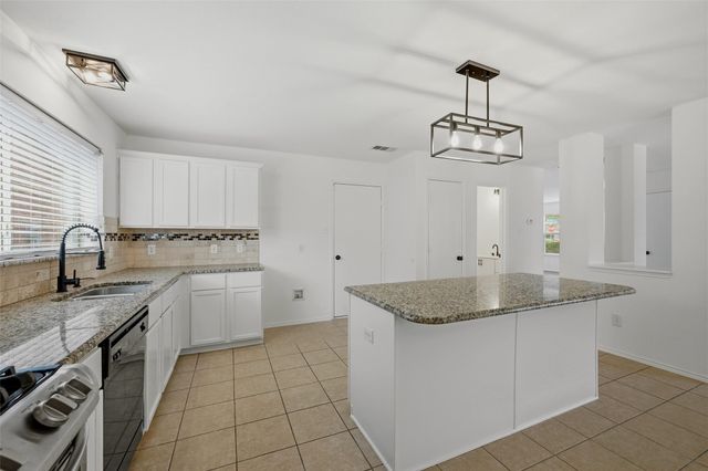 1801 Martina Drive, Mckinney, TX 75072