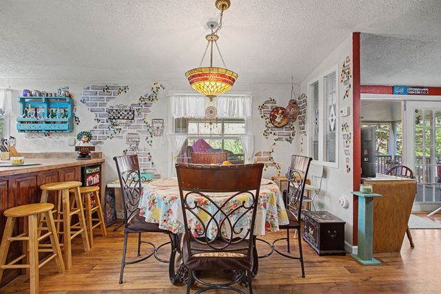 180 Gifford Ln, Hohenwald, TN 38462