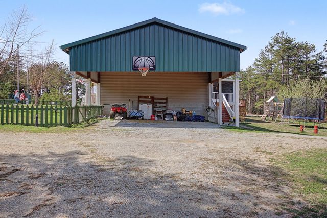 180 Gifford Ln, Hohenwald, TN 38462