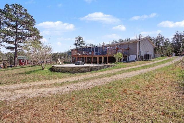 180 Gifford Ln, Hohenwald, TN 38462