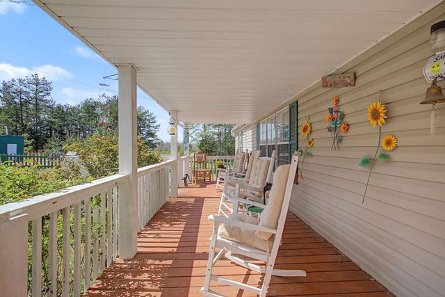 180 Gifford Ln, Hohenwald, TN 38462