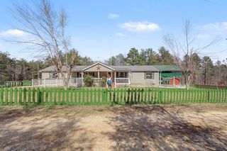 180 Gifford Ln, Hohenwald, TN 38462