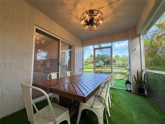 1333 Majesty Ter, Weston, FL 33327