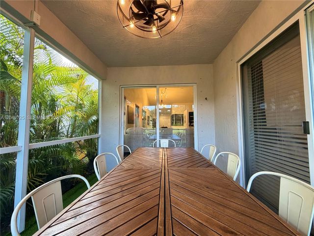 1333 Majesty Ter, Weston, FL 33327