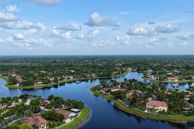 1333 Majesty Ter, Weston, FL 33327