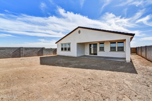 19032 W STELLA Avenue, Waddell, AZ 85355