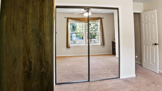 5827 Silverleaf Dr, Foresthill, CA 95631