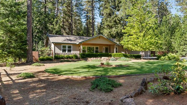 5827 Silverleaf Dr, Foresthill, CA 95631