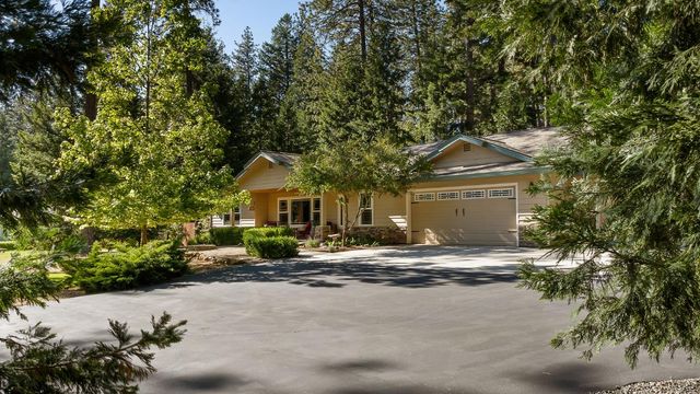 5827 Silverleaf Dr, Foresthill, CA 95631