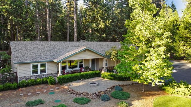 5827 Silverleaf Dr, Foresthill, CA 95631