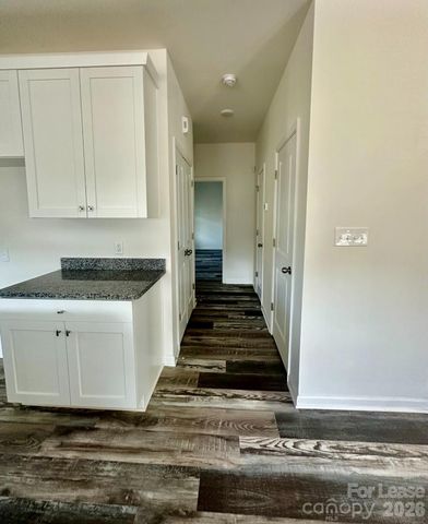 248 Mills Avenue, Troutman, NC 28166