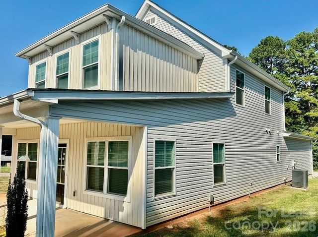 248 Mills Avenue, Troutman, NC 28166