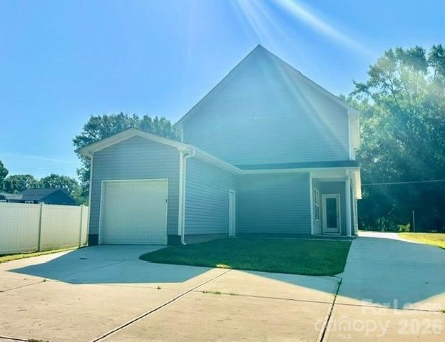 248 Mills Avenue, Troutman, NC 28166