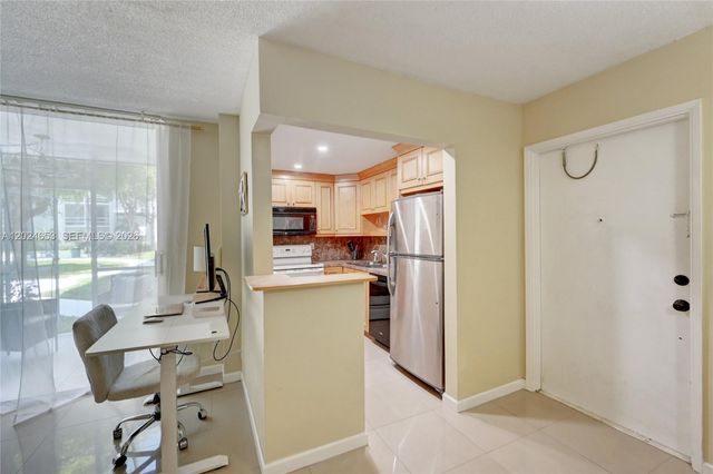 1040 SE 4th Ave 128, Deerfield Beach, FL 33441