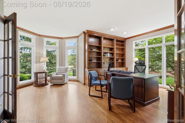 2784 Murfield Court, Oakland Charter Township, MI 48306
