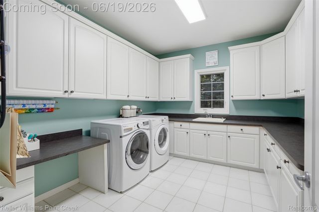 2784 Murfield Court, Oakland Charter Township, MI 48306