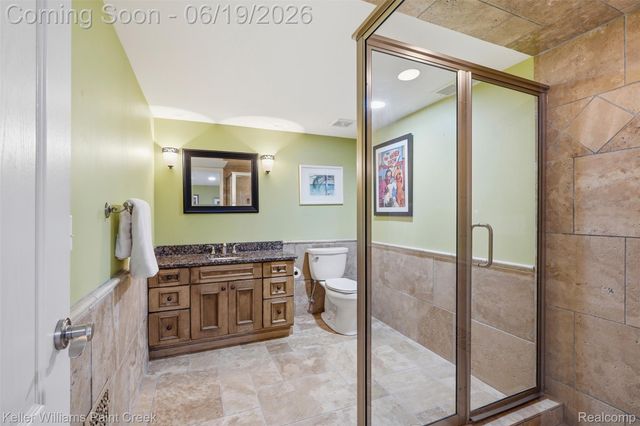 2784 Murfield Court, Oakland Charter Township, MI 48306