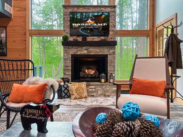 7 Addle Court, Ellijay, GA 30540